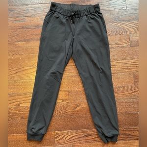 Lululemon On the Fly Jogger 28”